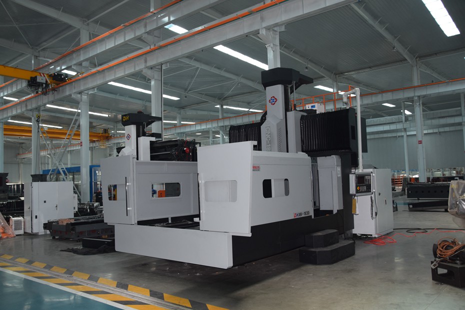 大型龍門加工中心(3).jpg